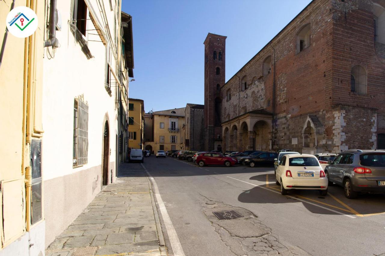 Antica Piazza Apartment By Tuscanywego Lucca Eksteriør billede