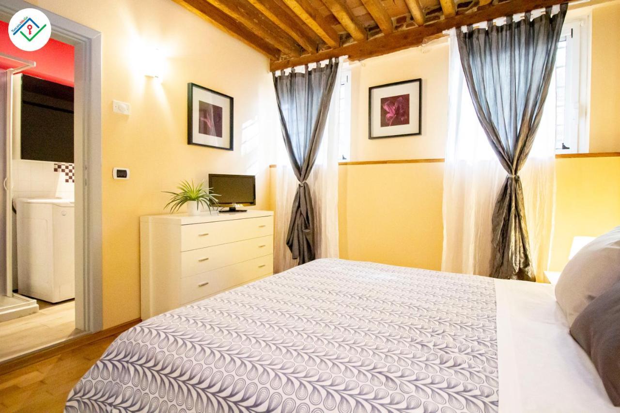 Antica Piazza Apartment By Tuscanywego Lucca Eksteriør billede